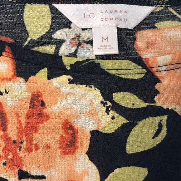 EUC Women Lauren Conrad Cold Shoulder Blouse - Picture 2 of 4